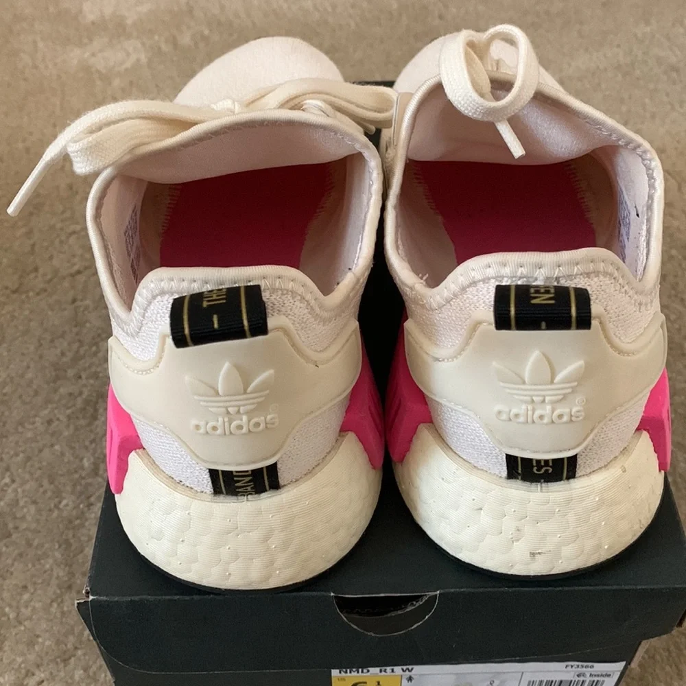 Adidas NMD R1 - Picture 2 of 7